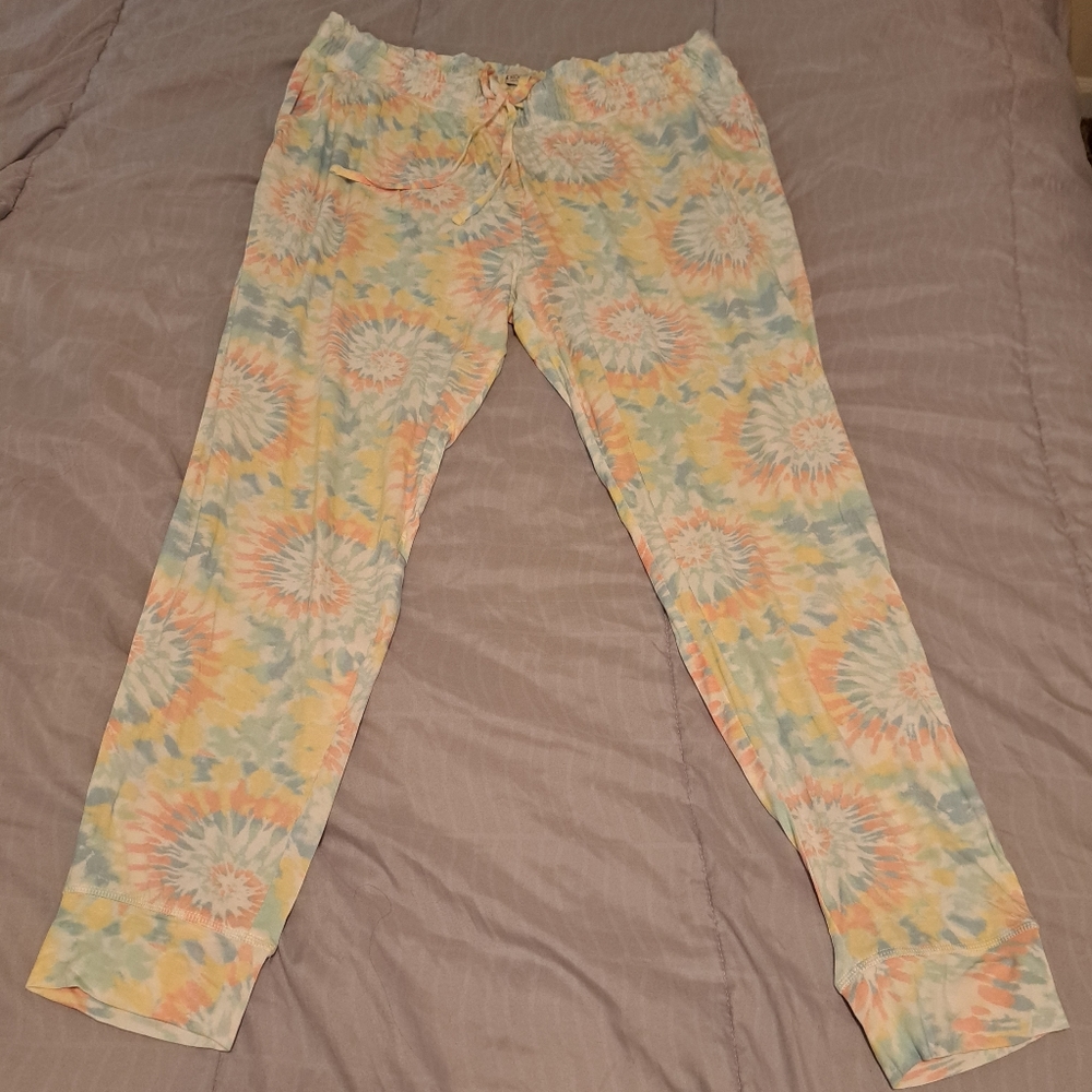 Koolaburra by UGG lightweight Pastel Colors stretch relaxed pj pants plus 1X.
